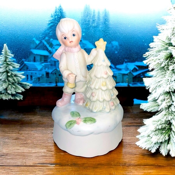 Vintage Rare Christmas Tree & Girl  Music Box Ceramic 6” Tall Wind Up - Picture 1 of 8